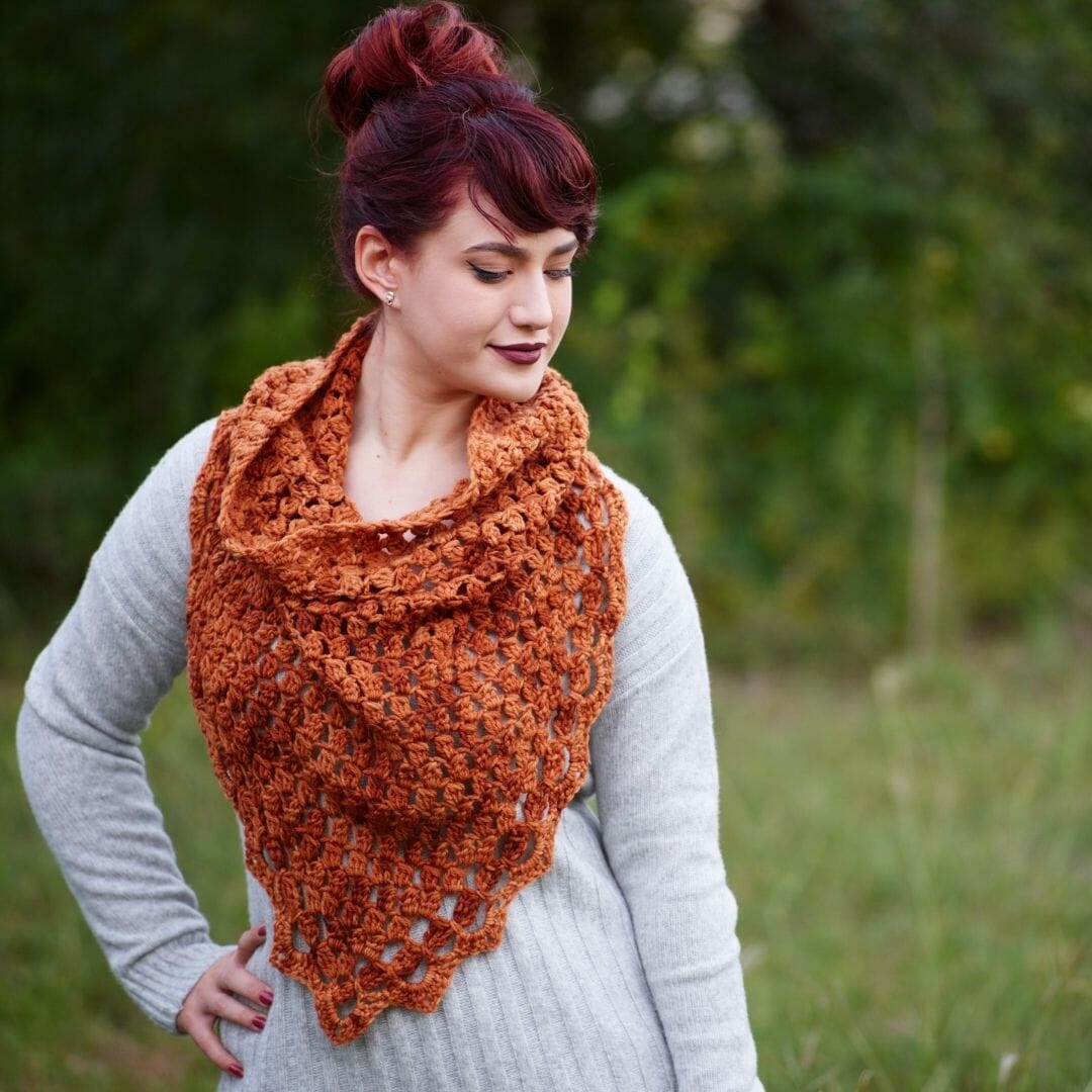 Elemental Triangle Cowl: Free Crochet Pattern