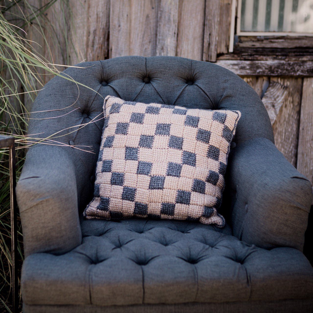 Free Tunisian Pillow Pattern: Entrelac Check Pillow